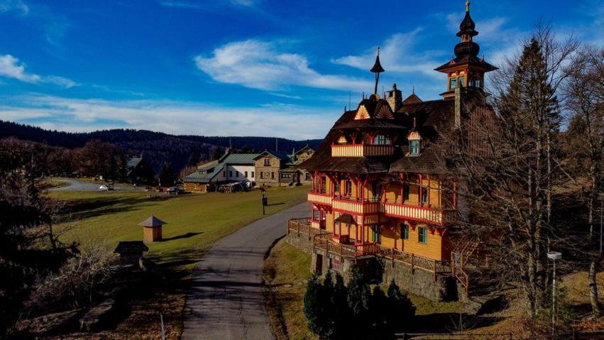 Libusin & Mamenka Narodni Kulturni Pamatky Aparthotel Prostřední Bečva Buitenkant foto